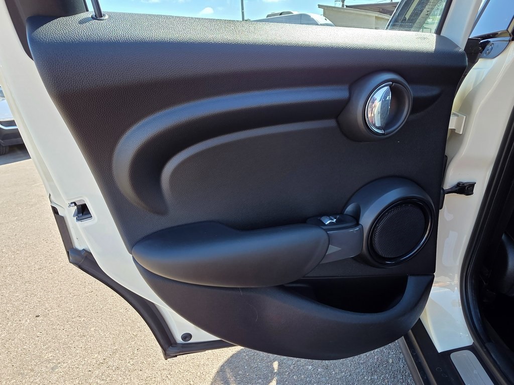 2018 Mini Cooper 4 Door Hardtop photo 20