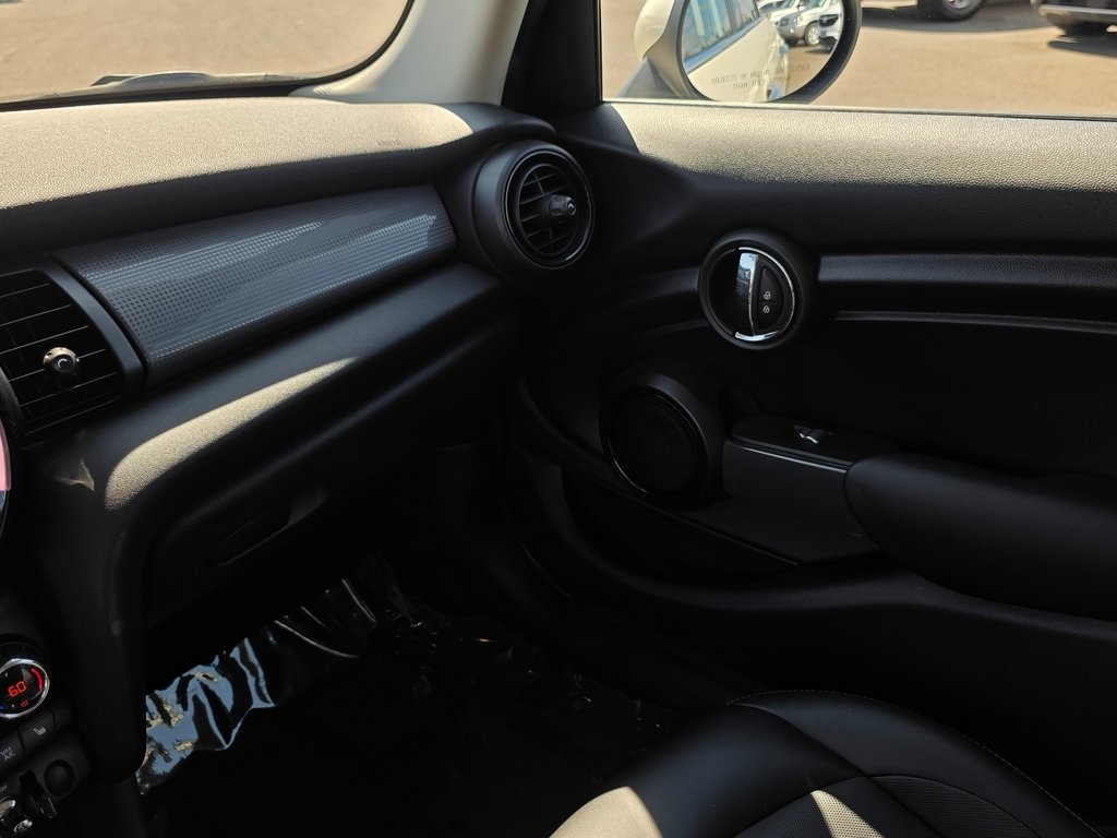 2018 Mini Cooper 4 Door Hardtop photo 34