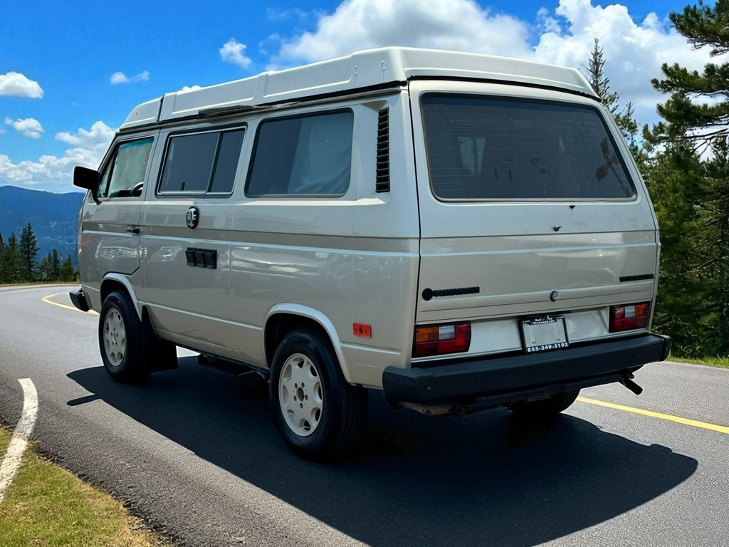 1987 Volkswagen Vanagon photo 3