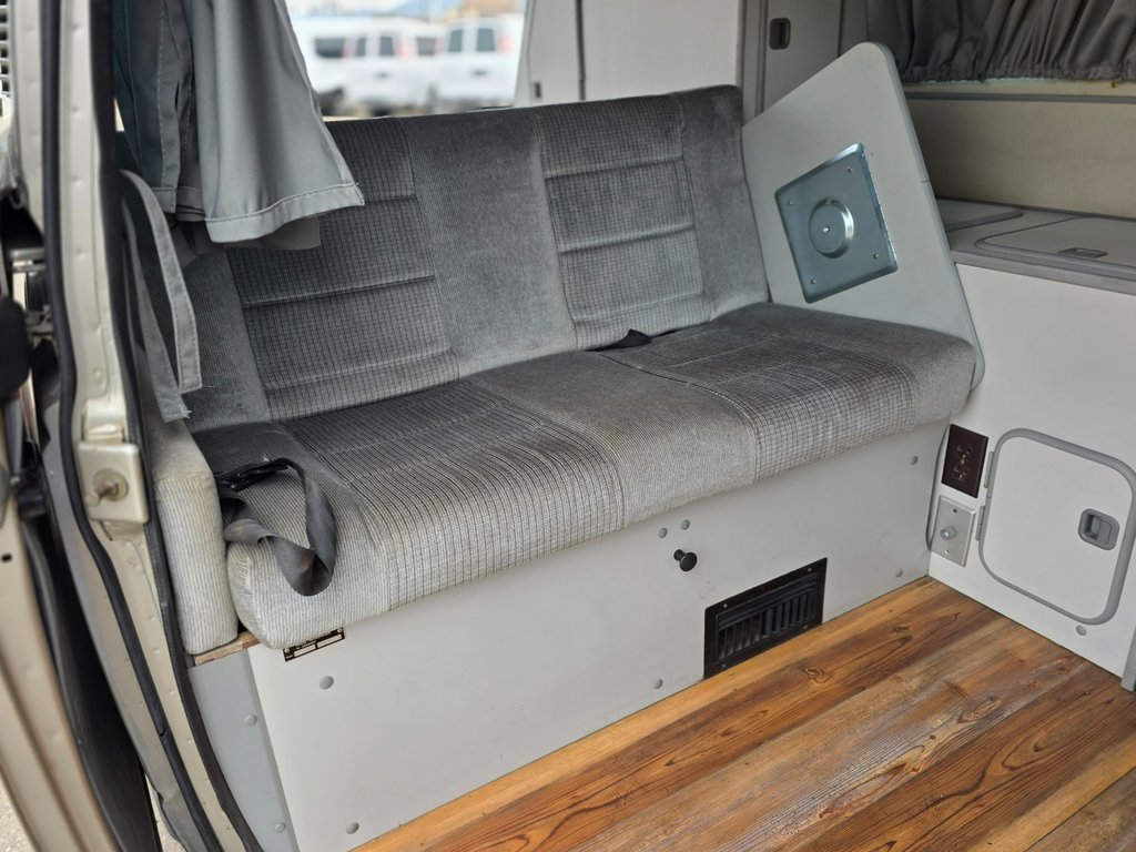 1987 Volkswagen Vanagon - Photo 16