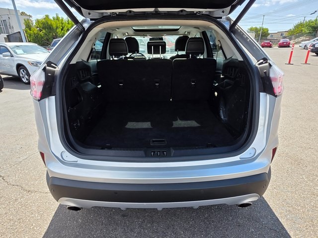 2019 Ford Edge Titanium photo 12