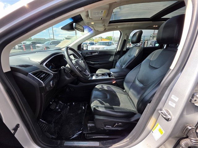 2019 Ford Edge Titanium photo 14