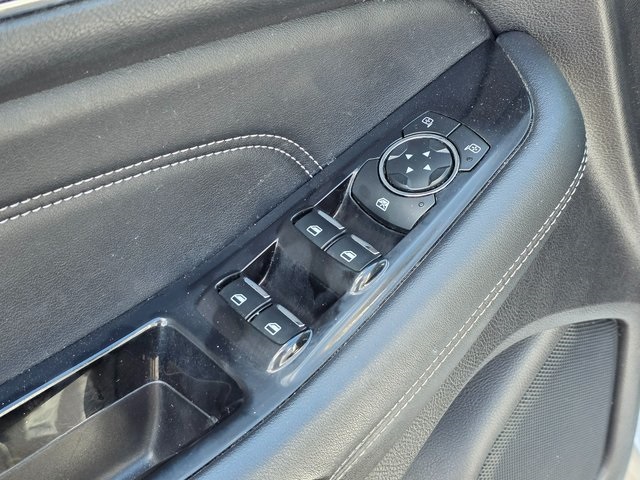 2019 Ford Edge Titanium photo 21