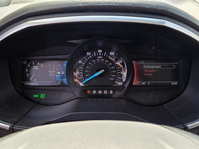 2019 Ford Edge Titanium photo 23