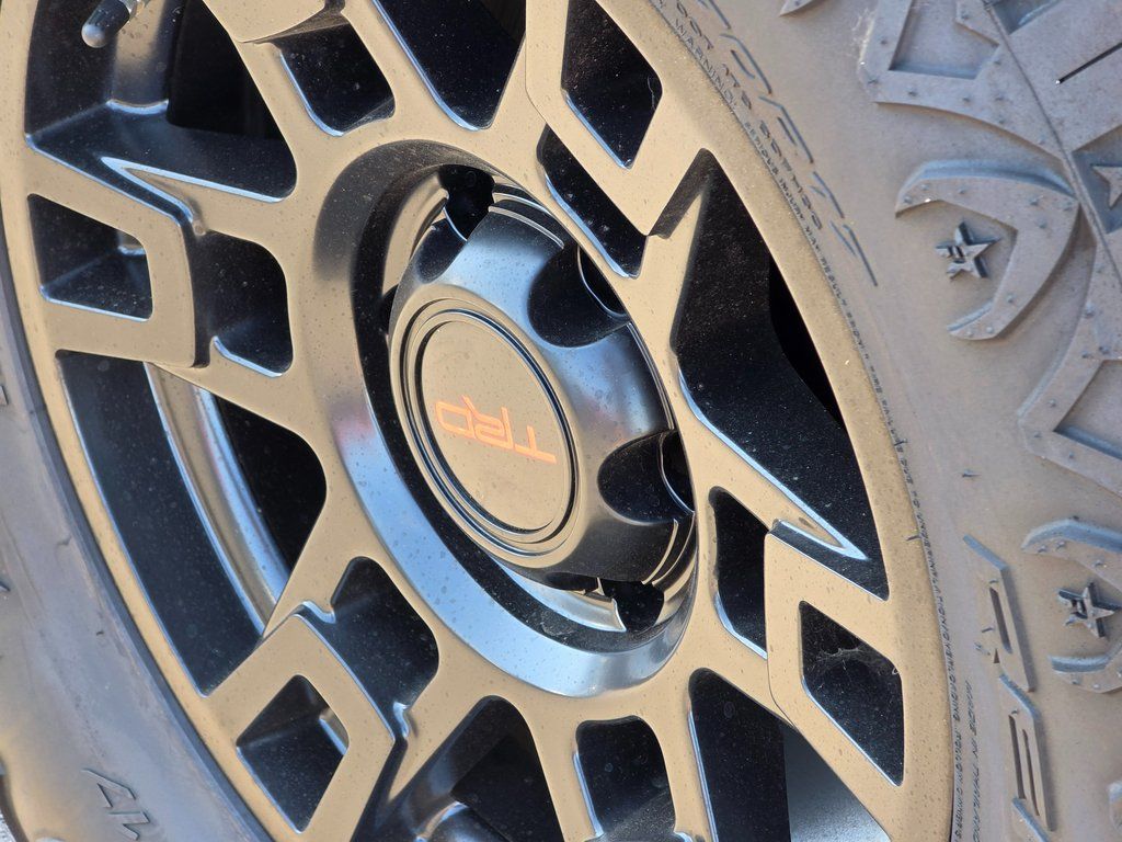 2020 Toyota Tacoma TRD Off Road - Photo 12