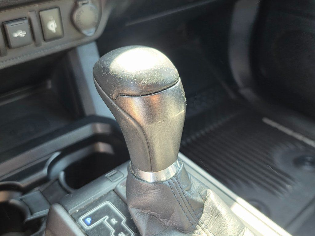 2020 Toyota Tacoma TRD Off Road - Photo 31