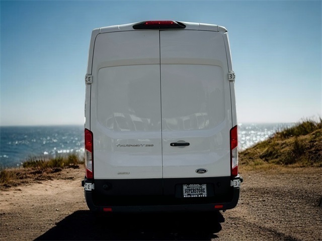 2018 Ford Transit photo 3