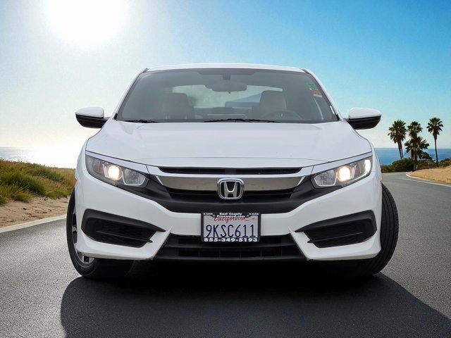 2018 Honda Civic photo 3