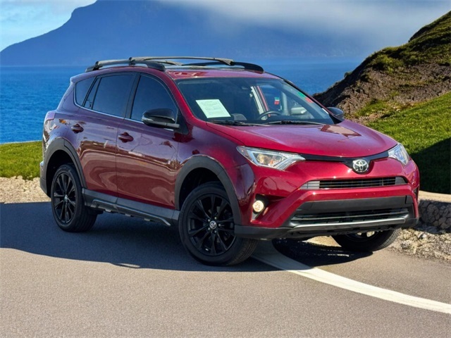 2018 Toyota RAV4 Adventure photo 2