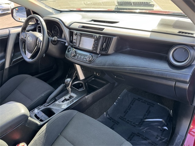 2018 Toyota RAV4 Adventure photo 10