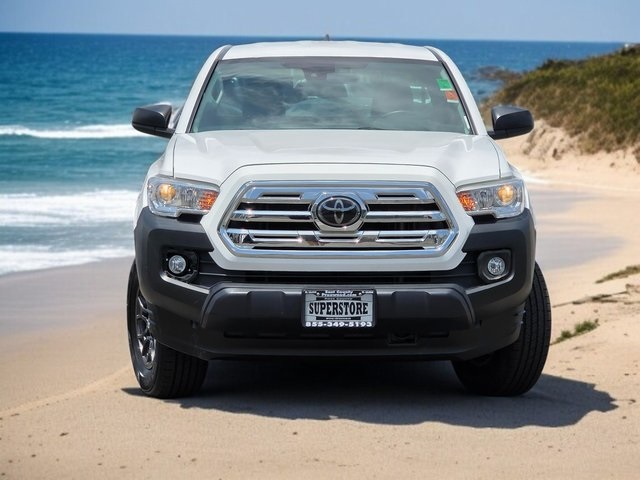 2018 Toyota Tacoma SR photo 3