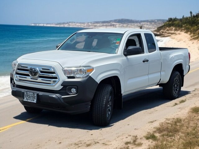 2018 Toyota Tacoma SR photo 4