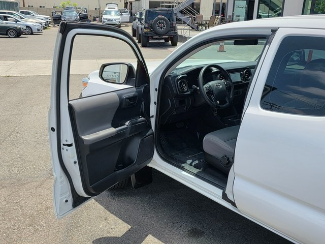 2018 Toyota Tacoma SR photo 30