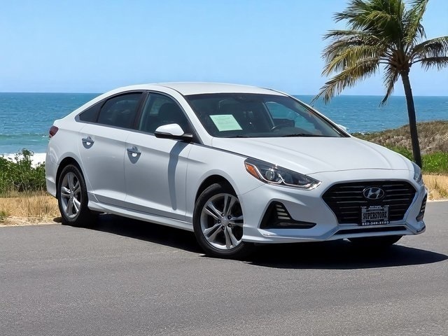 2018 Hyundai Sonata SEL photo 2