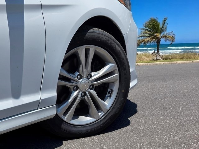 2018 Hyundai Sonata SEL photo 9
