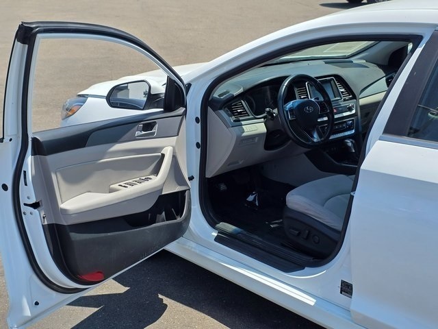 2018 Hyundai Sonata SEL photo 40