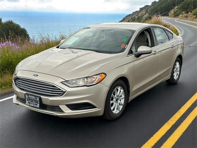 2018 Ford Fusion S photo 5