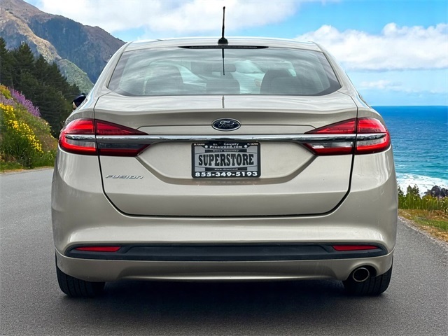 2018 Ford Fusion S photo 7