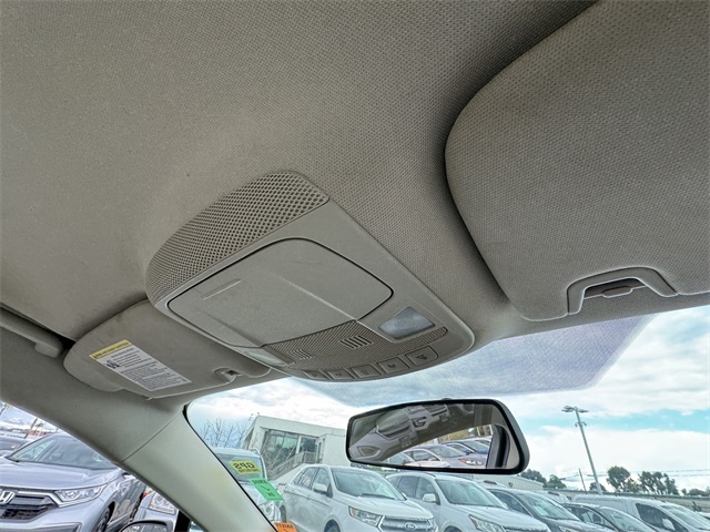 2018 Ford Fusion S photo 12