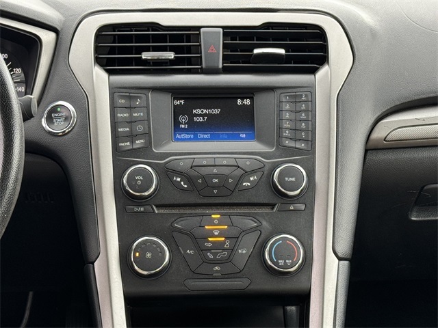 2018 Ford Fusion S photo 19