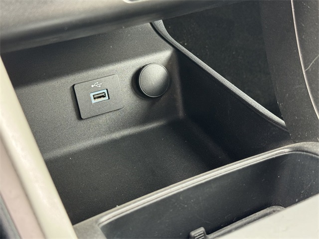 2018 Ford Fusion S photo 29