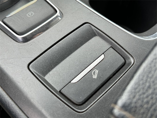 2018 Ford Fusion S photo 31