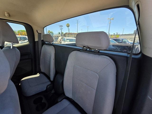 2018 Chevrolet Colorado LT photo 18