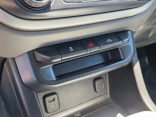 2018 Chevrolet Colorado LT photo 29