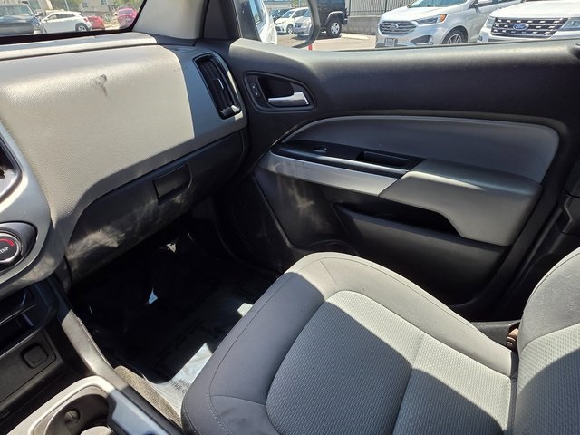 2018 Chevrolet Colorado LT photo 32