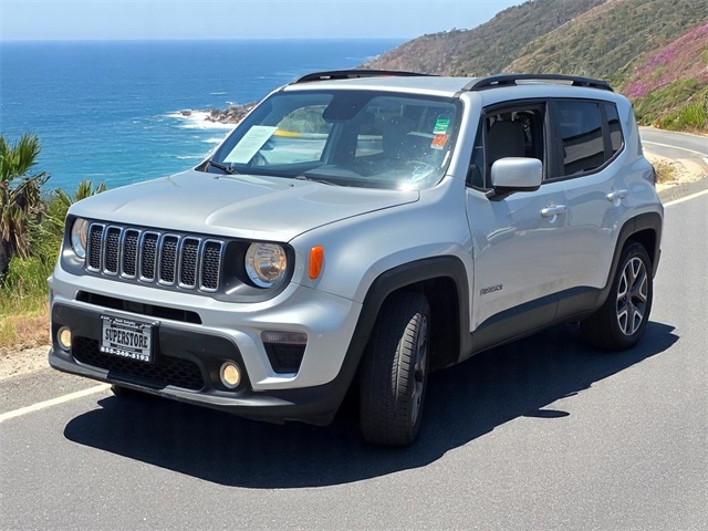 2019 Jeep Renegade Latitude photo 3