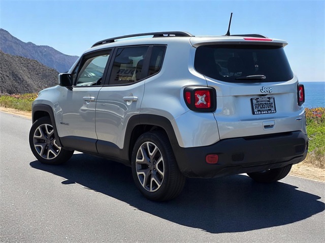 2019 Jeep Renegade Latitude photo 4