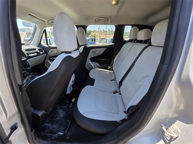 2019 Jeep Renegade Latitude photo 17