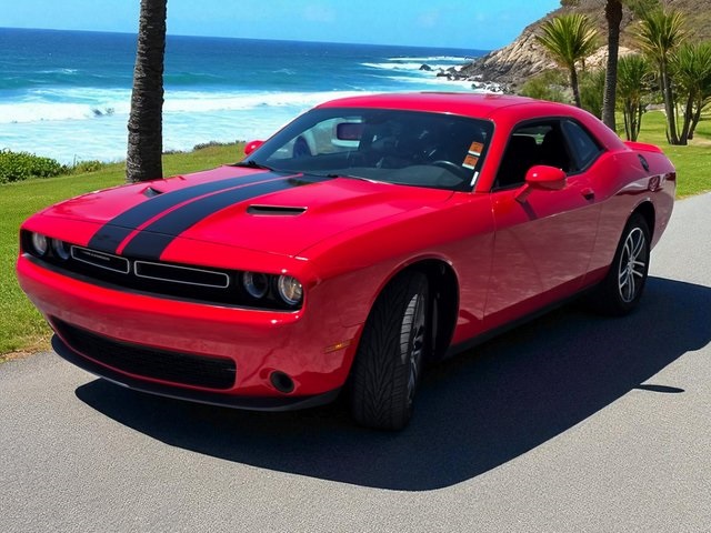 2019 Dodge Challenger SXT AWD photo 4