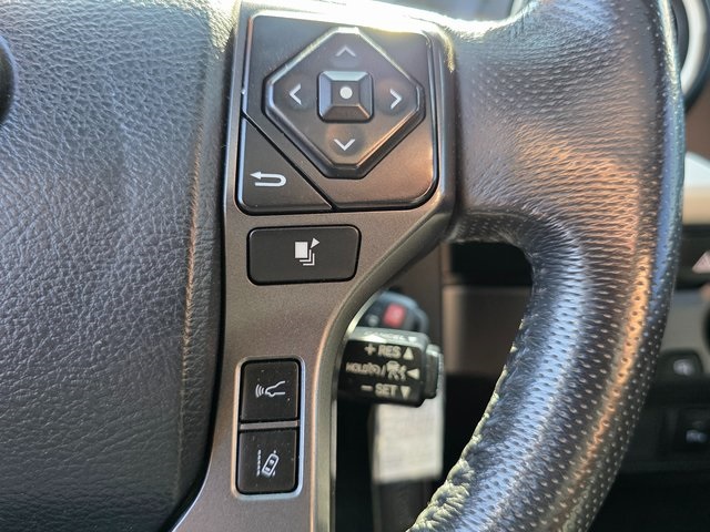 2019 Toyota Tacoma TRD photo 29