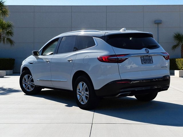 2019 Buick Enclave Essence photo 2