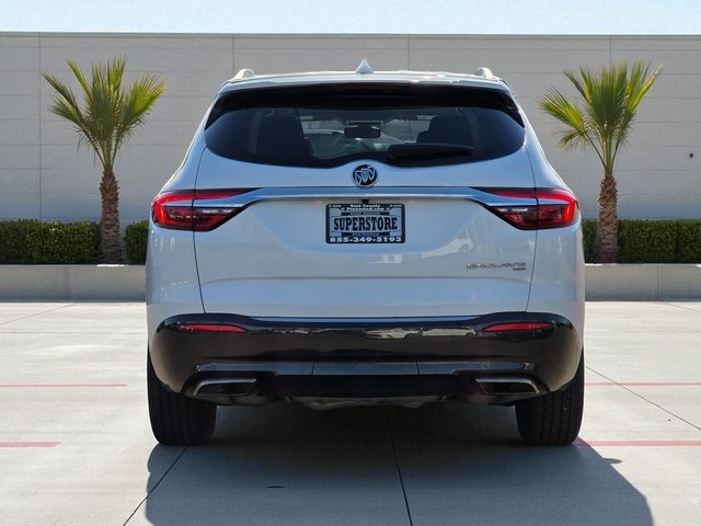 2019 Buick Enclave Essence photo 3