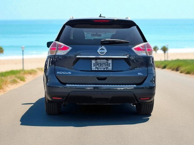 2016 Nissan Rogue SL photo 4