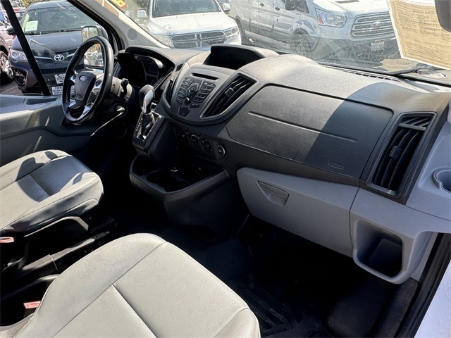 2016 Ford Transit photo 2