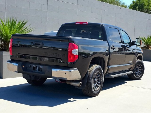 2017 Toyota Tundra SR5 photo 7