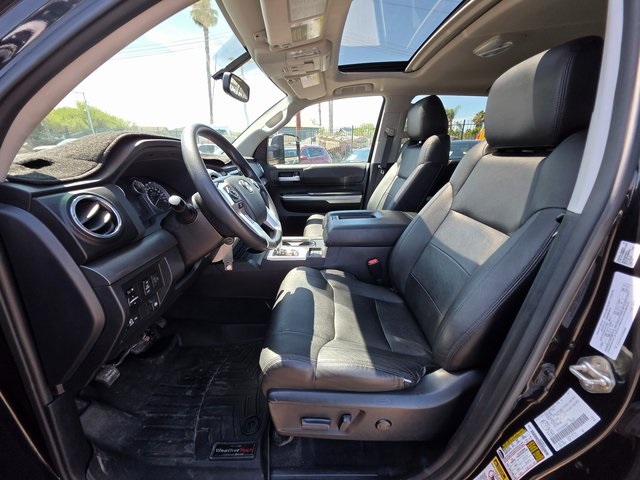 2017 Toyota Tundra SR5 photo 18