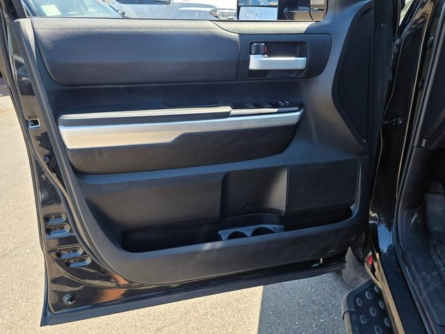 2017 Toyota Tundra SR5 photo 24