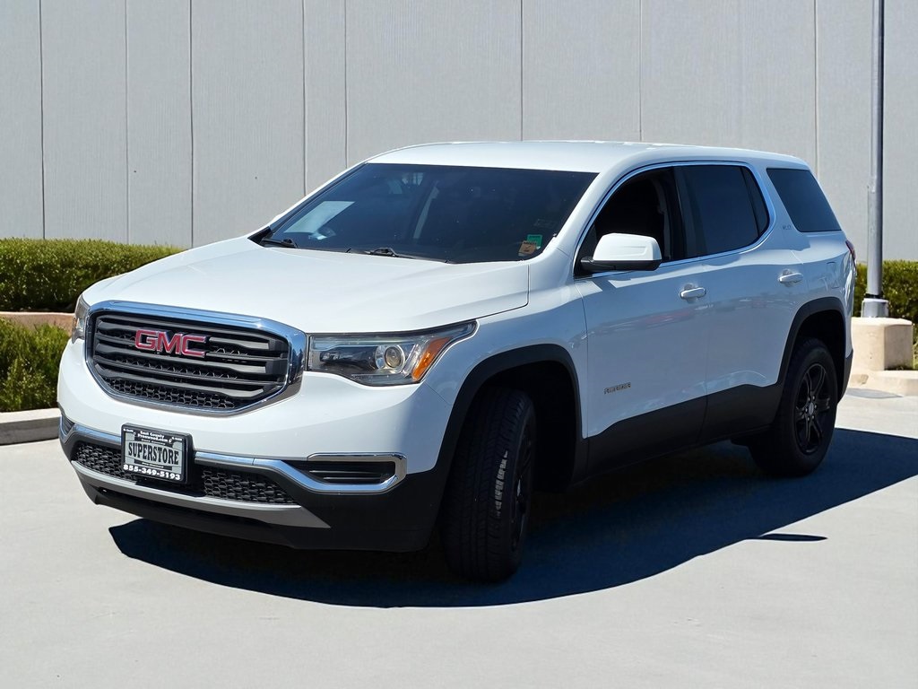 2017 Gmc Acadia SLE photo 3