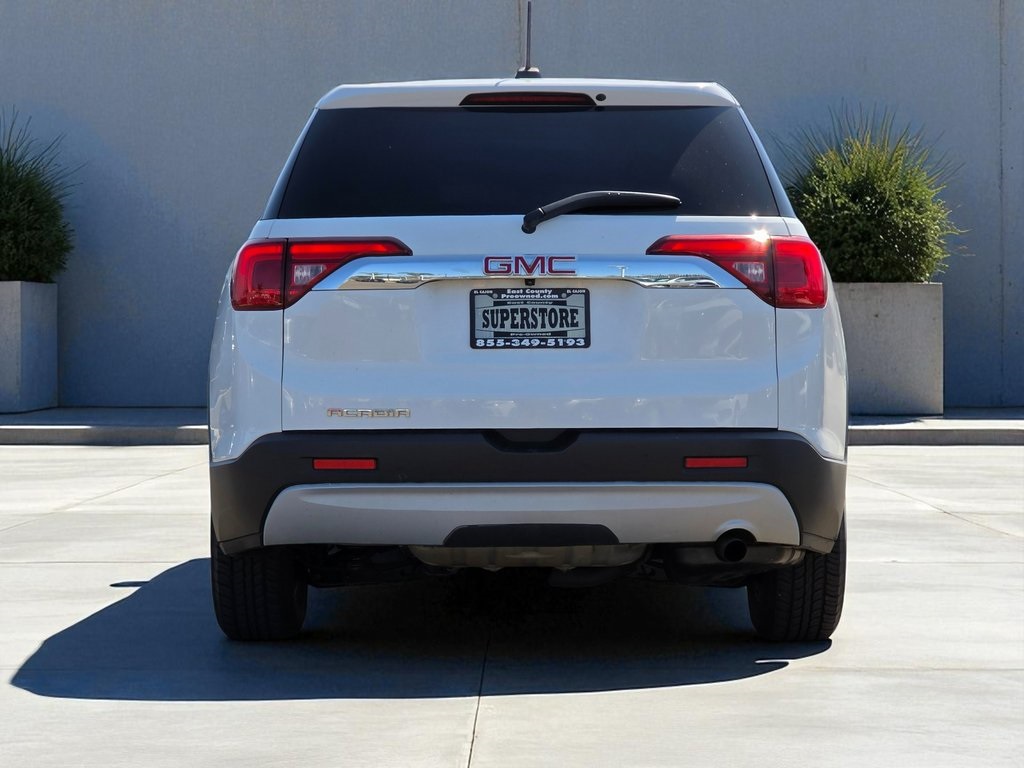 2017 Gmc Acadia SLE photo 5