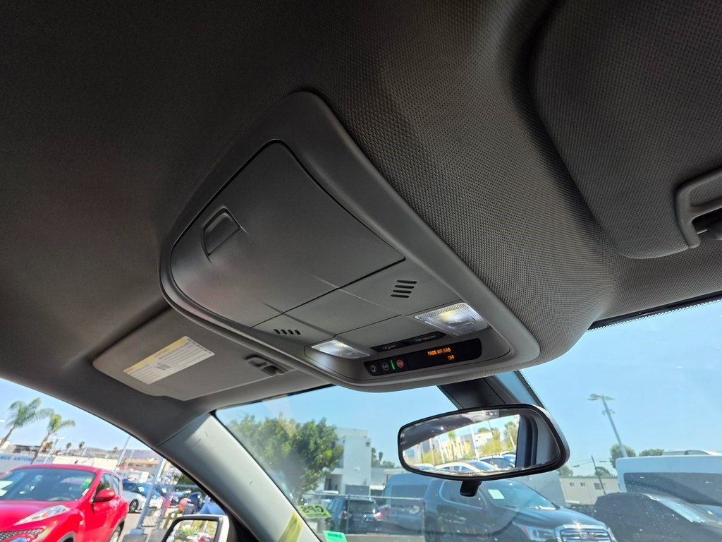 2017 Gmc Acadia SLE photo 11