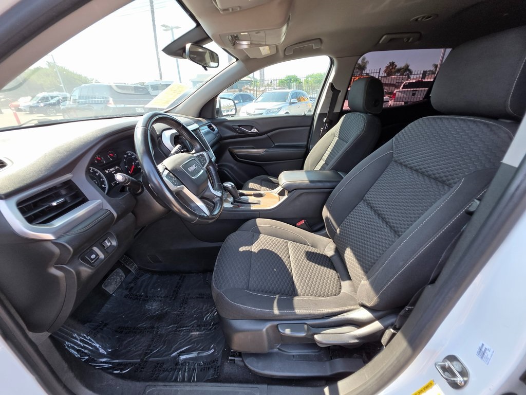 2017 Gmc Acadia SLE photo 15