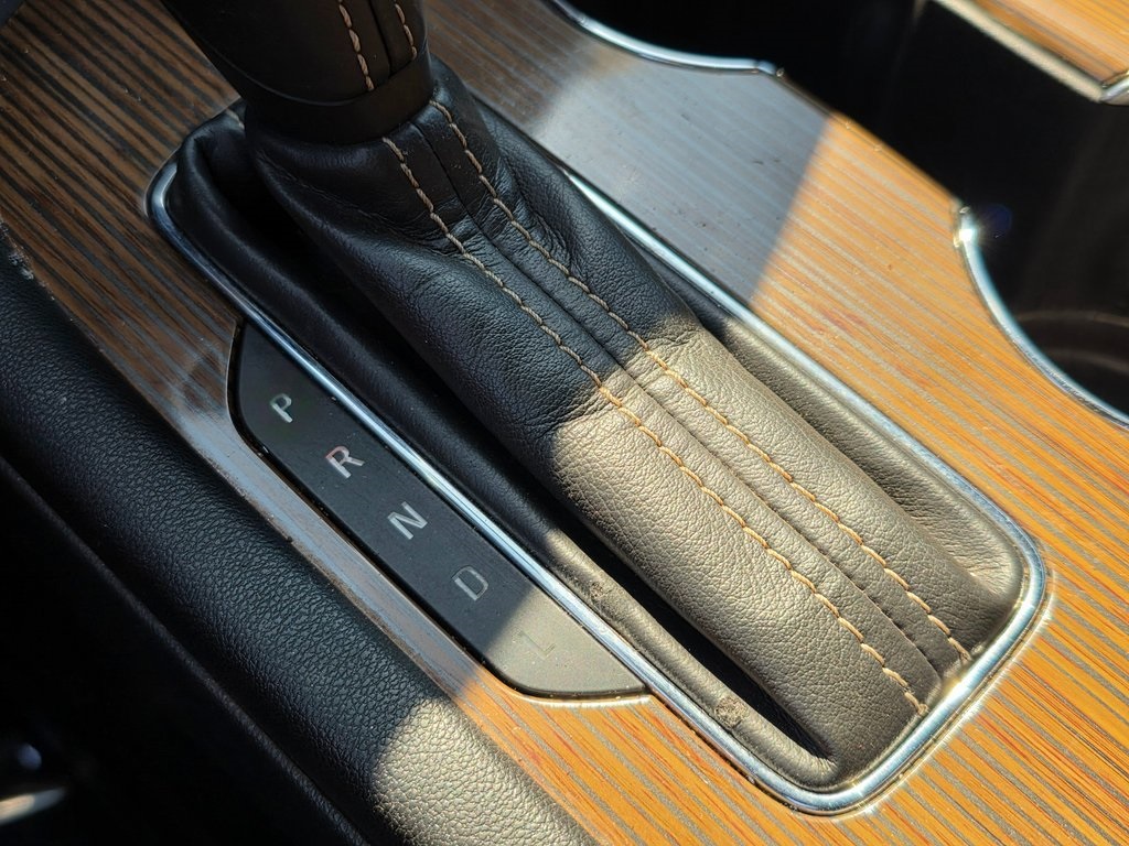 2017 Gmc Acadia SLE photo 34