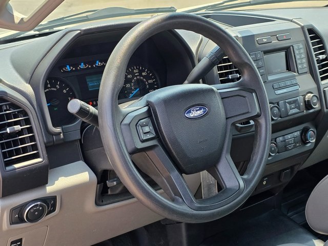 2017 Ford F-150 XL photo 13