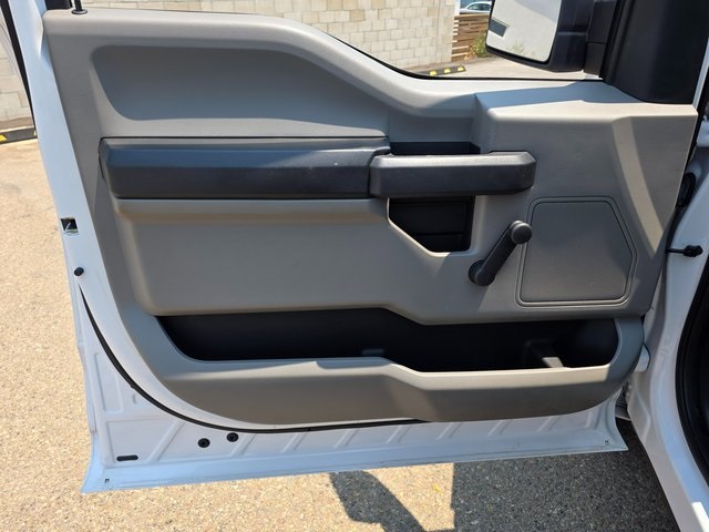 2017 Ford F-150 XL photo 16