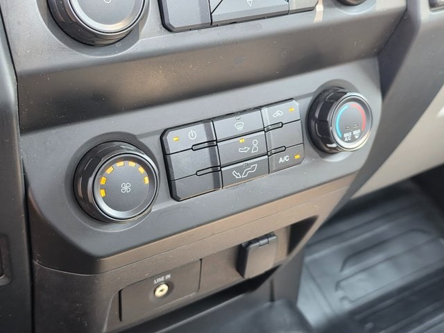 2017 Ford F-150 XL photo 25