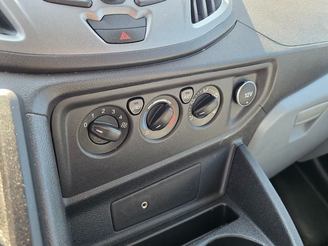 2017 Ford Transit XL photo 24